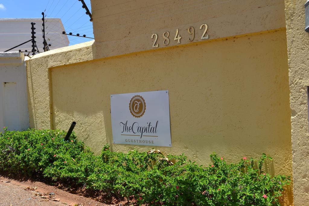 The Capital Guest House Gaborone Bagian luar foto